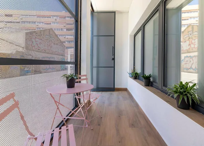 Travel Habitat Patraix Con Terracita Apartamento Valencia