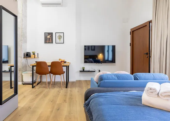 Apartamento Travel Habitat Patraix Con Terracita